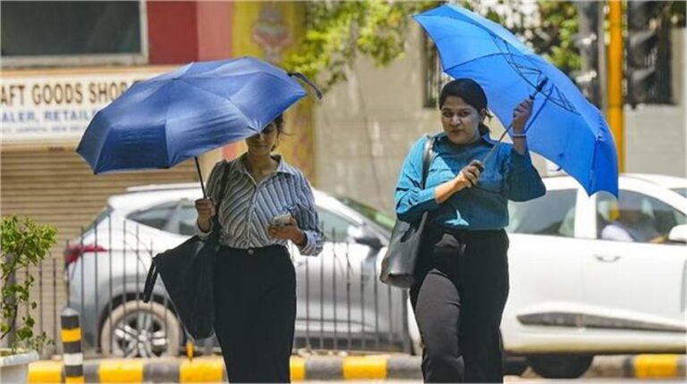 Red alert issued in Delhi, intense heat for next 3 days