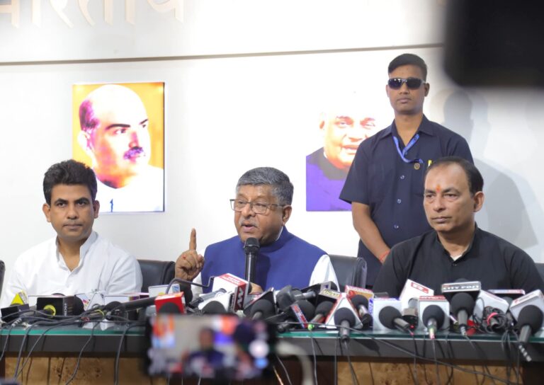 Rahul Gandhi is irresponsible, his language gives support to Pakistan: Ravi Shankar Prasad